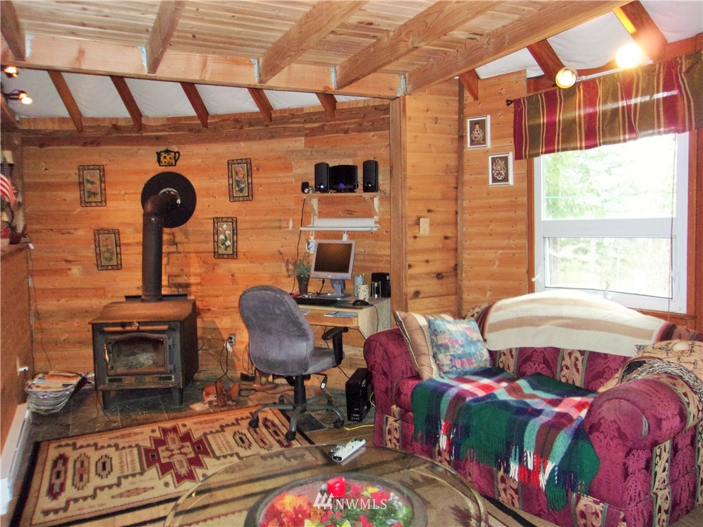 372 Rocky Brook Road Brinnon, WA 98320 - Photo 7 of 12 Gallery Image 7