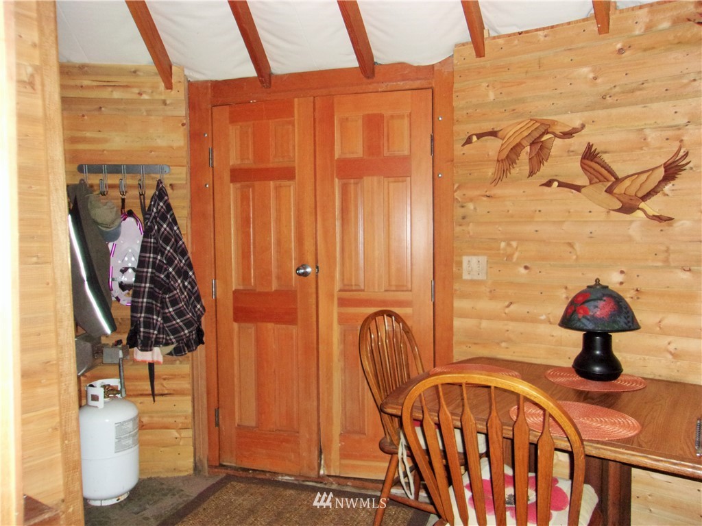 372 Rocky Brook Road Brinnon, WA 98320 - Photo 8 of 12 Gallery Image 8
