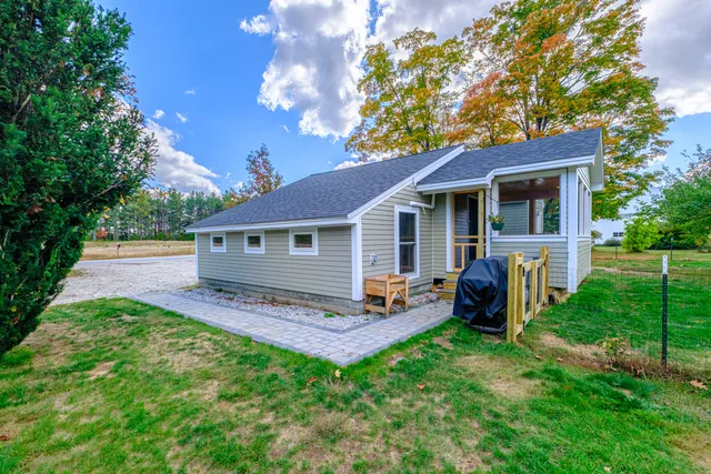 $399,900 | 781 N Road, Bethel, ME 04217