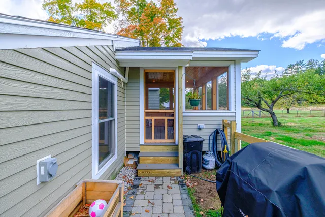 $399,900 | 781 N Road, Bethel, ME 04217