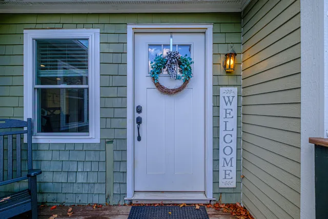 $399,900 | 781 N Road, Bethel, ME 04217