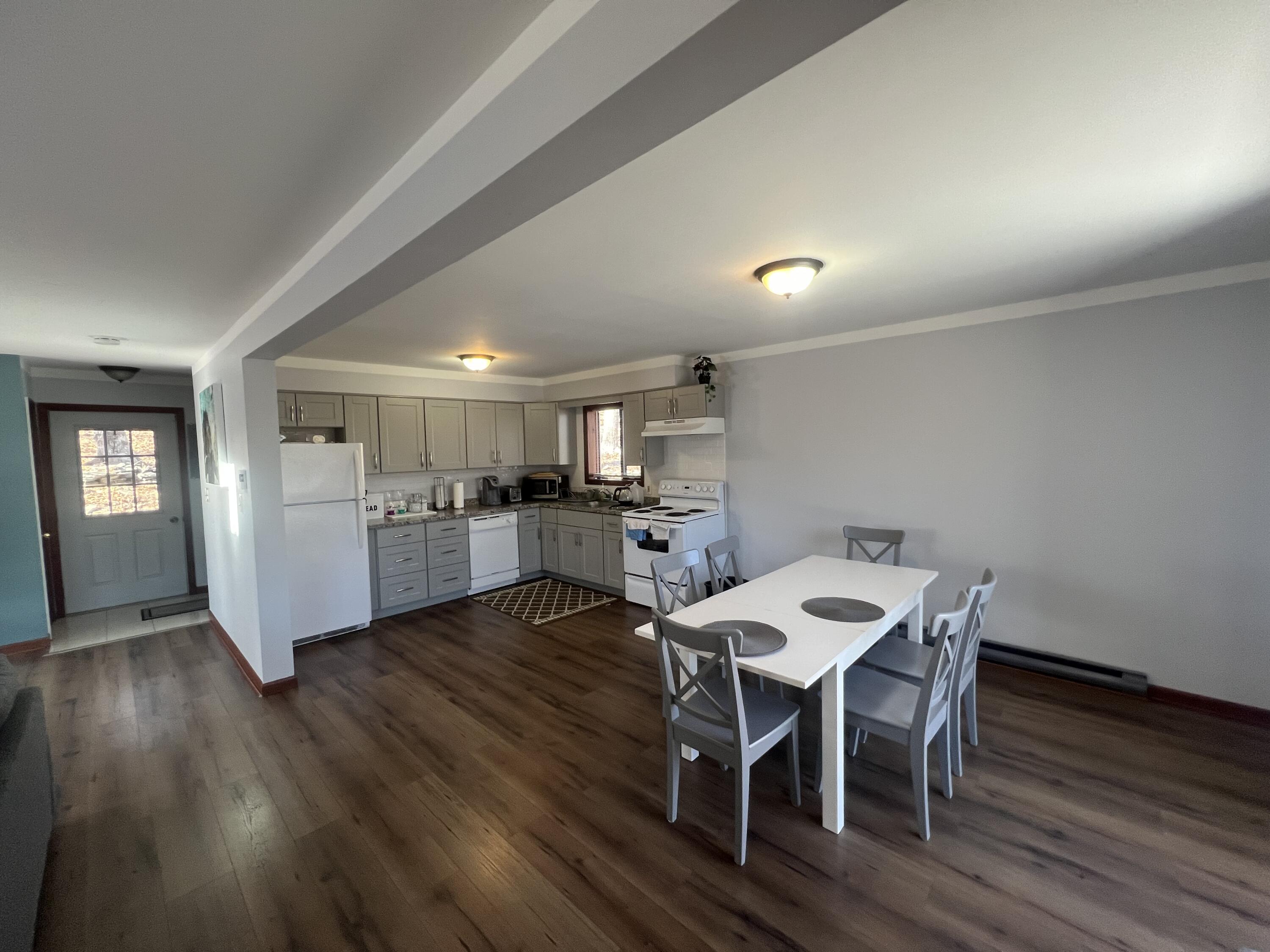 1057 Porter Drive Bushkill, PA 18324 - Photo 14 of 42 to kitchen