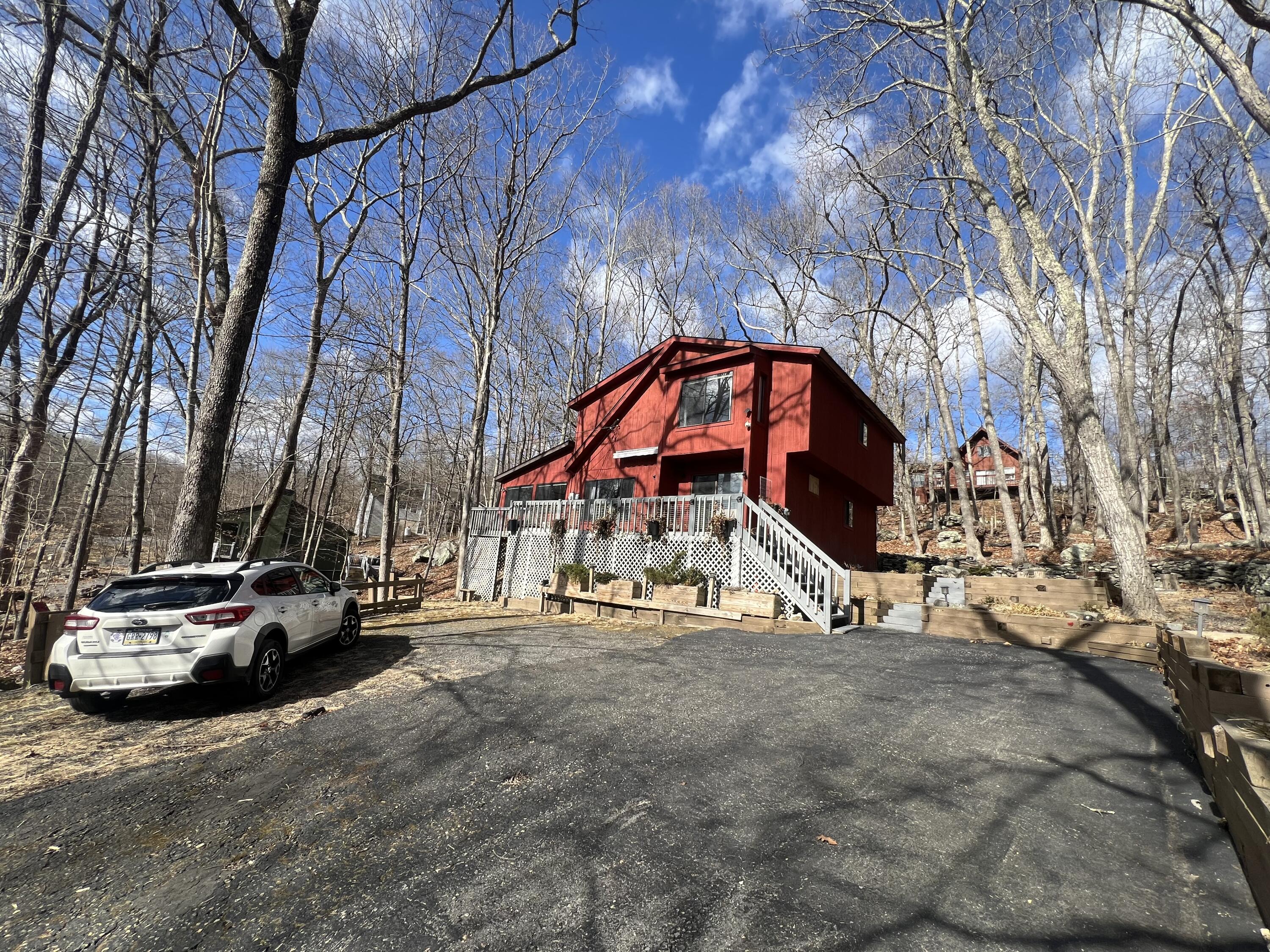 1057 Porter Drive Bushkill, PA 18324 - Photo 37 of 42 IMG_1740