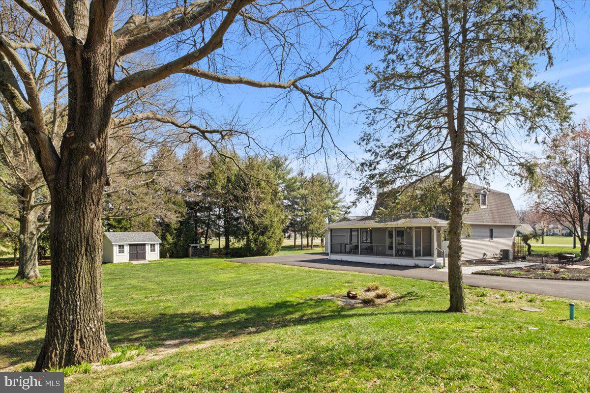 40 New Freedom Road Monroeville, NJ 08343 - Photo 42 of 51 a view of a house with yard and a tree