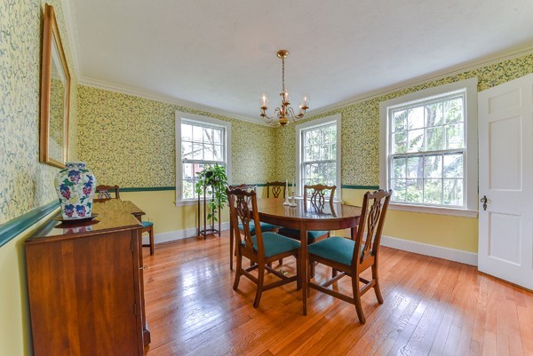 10 Emerson Road Wellesley, MA 02481 - Photo 9 of 28 Gallery Image 9