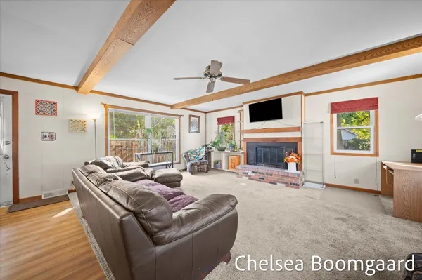 $289,000 | 22 Elmwood Street Northeast, Grand Rapids, MI 49505