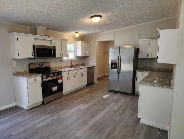 $239,000 | 2156 Clubhouse Road, Summerton, SC 29148