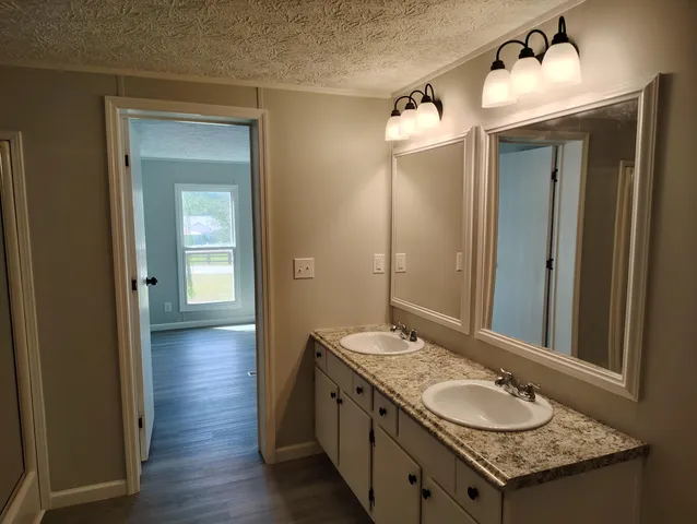 $239,000 | 2156 Clubhouse Road, Summerton, SC 29148