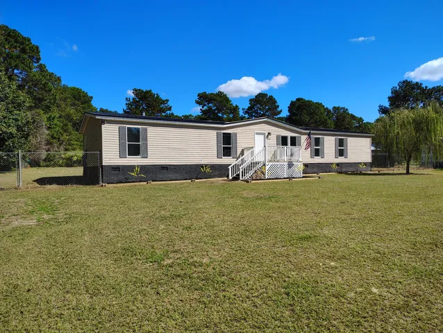 $239,000 | 2156 Clubhouse Road, Summerton, SC 29148