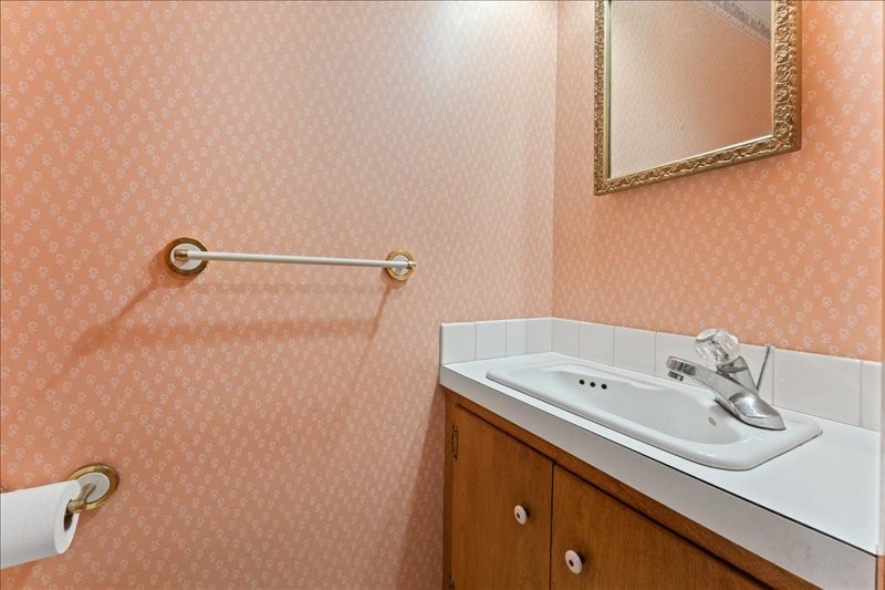 315 Ridgefield Road Endicott, NY 13760 - Photo 17 of 50 Gallery Image 17