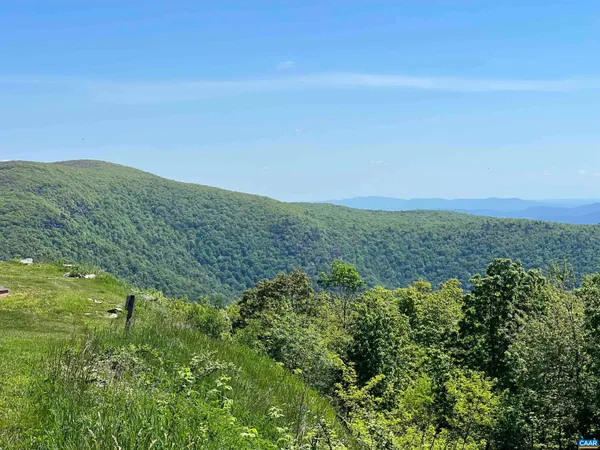$389,000 | 1808 High Ridge, Roseland, VA 22967
