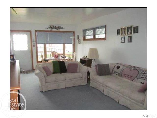 9423 North River Road Algonac, MI 48001 - Photo 6 of 18