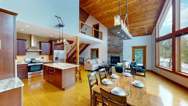 $1,375,000 | 28 Blizzard Drive, Newry, ME 04261