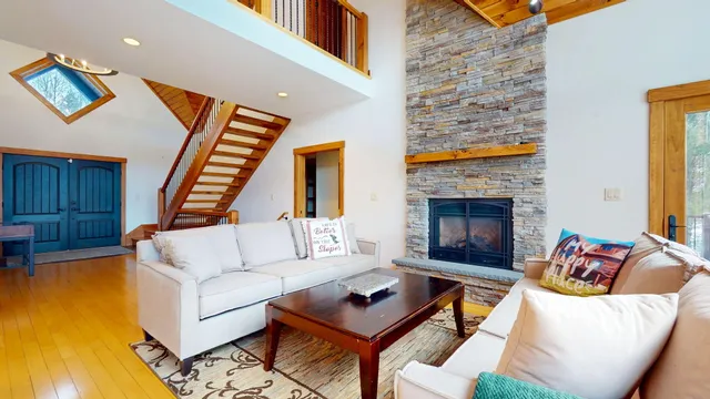 $1,375,000 | 28 Blizzard Drive, Newry, ME 04261