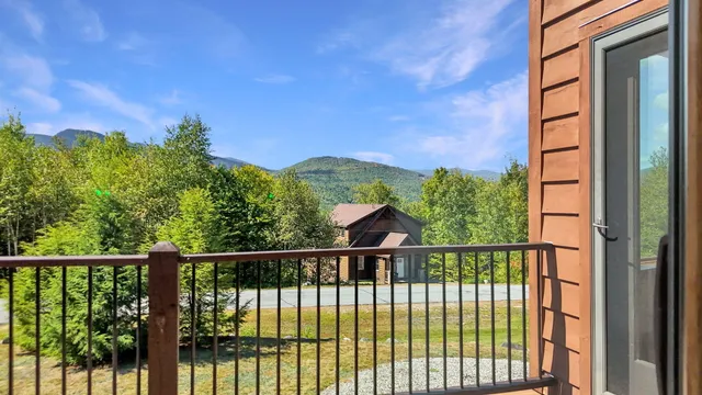 $1,375,000 | 28 Blizzard Drive, Newry, ME 04261