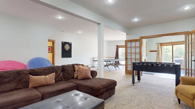$1,399,999 | 28 Blizzard Drive, Newry, ME 04261