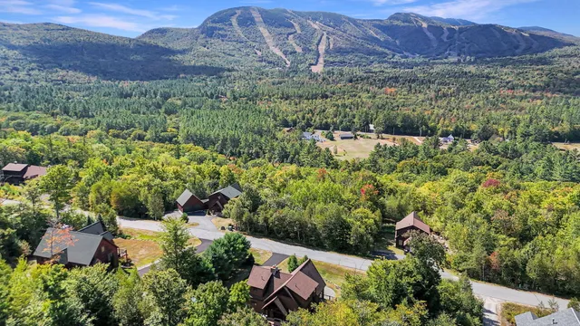 $1,399,999 | 28 Blizzard Drive, Newry, ME 04261