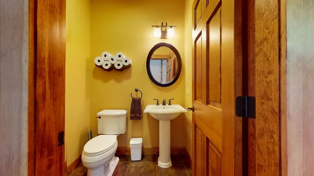 $1,399,999 | 28 Blizzard Drive, Newry, ME 04261