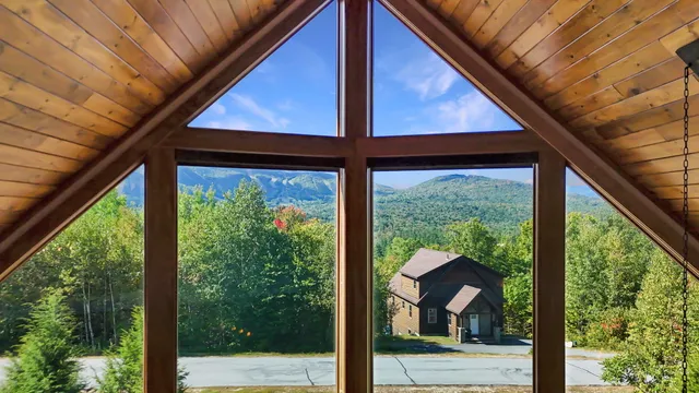 $1,375,000 | 28 Blizzard Drive, Newry, ME 04261