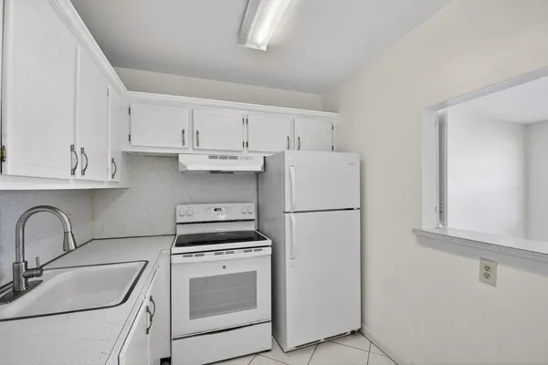 $1,250 | 344 Northampton Q, West Palm Beach, FL 33417