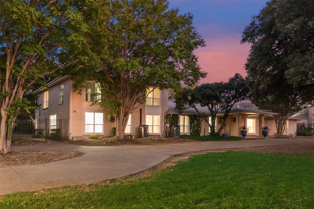 600 North Cockrell Hill Road DeSoto, TX 75115 - Photo 1 of 35