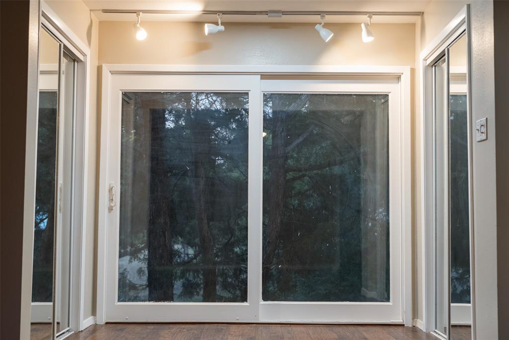 600 North Cockrell Hill Road DeSoto, TX 75115 - Photo 28 of 35