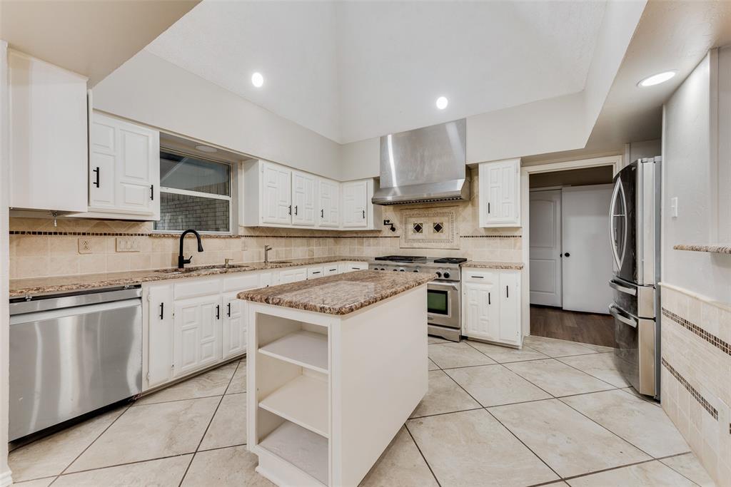 600 North Cockrell Hill Road DeSoto, TX 75115 - Photo 5 of 35