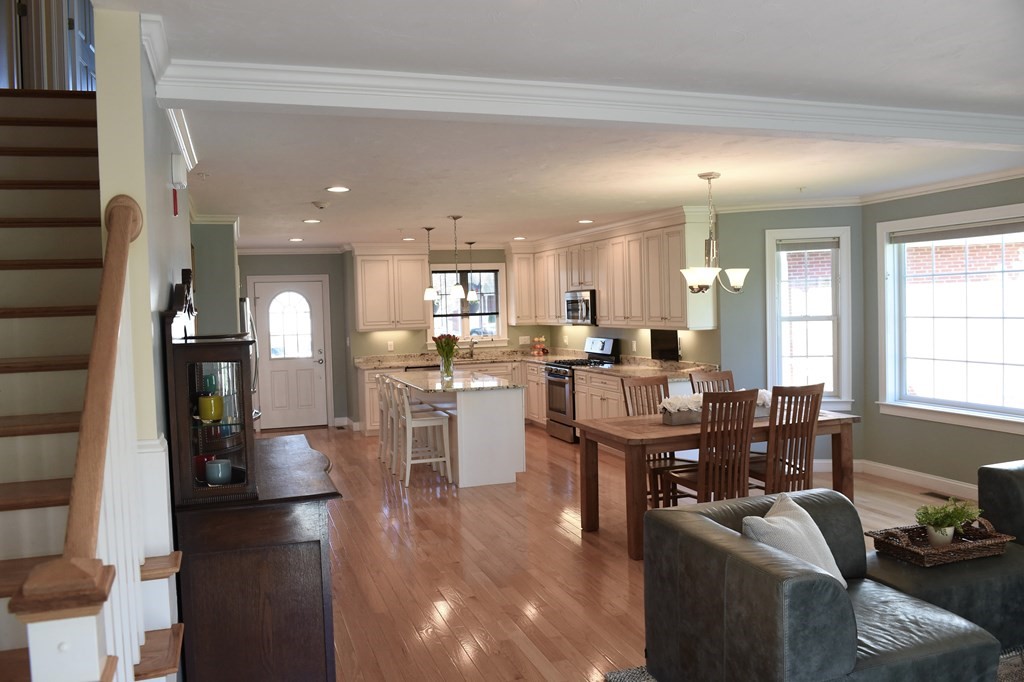 18 Capone Road, Unit 18 Foxboro, MA 02035 - Photo 8 of 41 Gallery Image 8