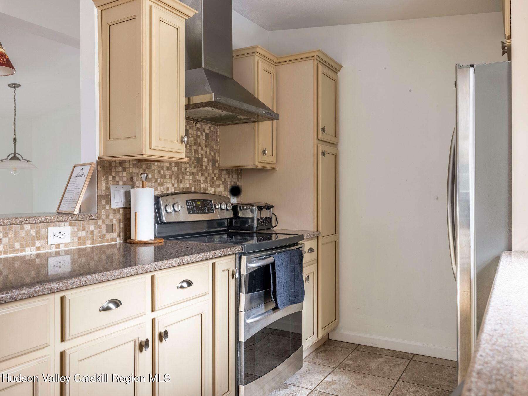 97 Carrington Road Windham, NY 12496 - Photo 14 of 44 photo_online_026