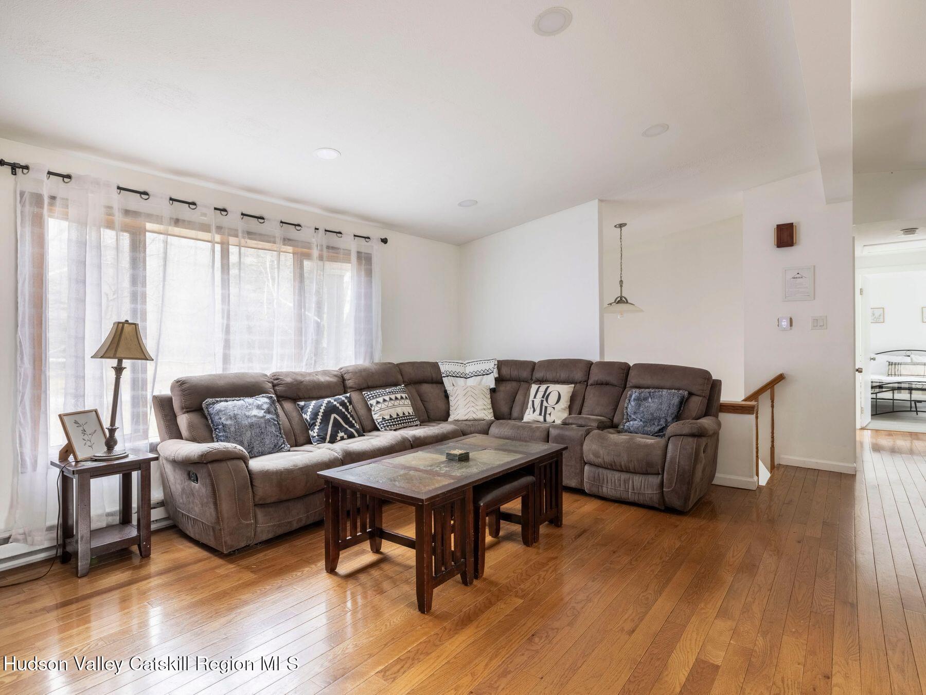 97 Carrington Road Windham, NY 12496 - Photo 4 of 44 photo_online_022