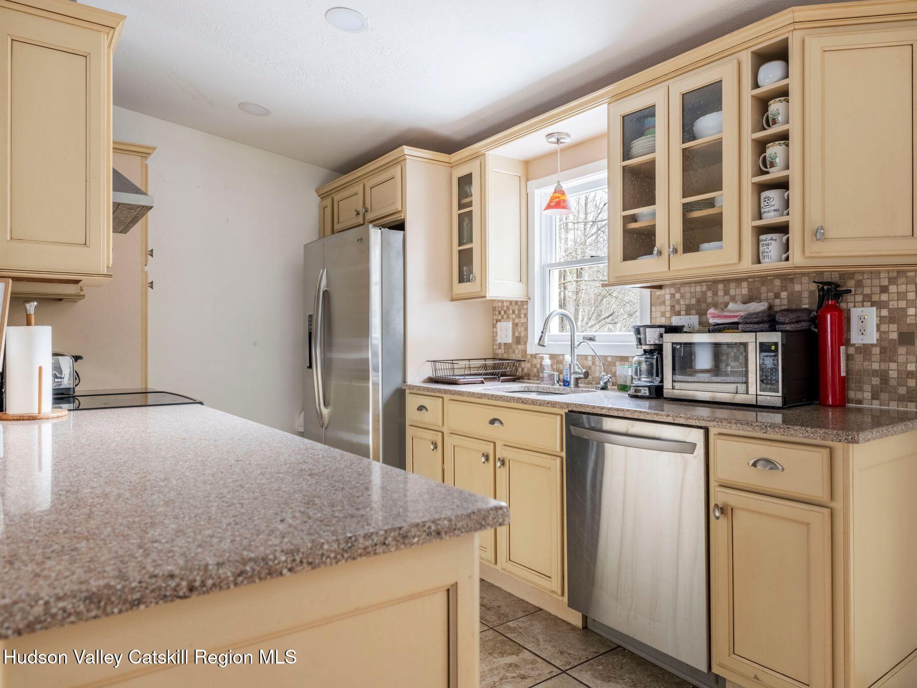 97 Carrington Road Windham, NY 12496 - Photo 10 of 44 photo_online_023