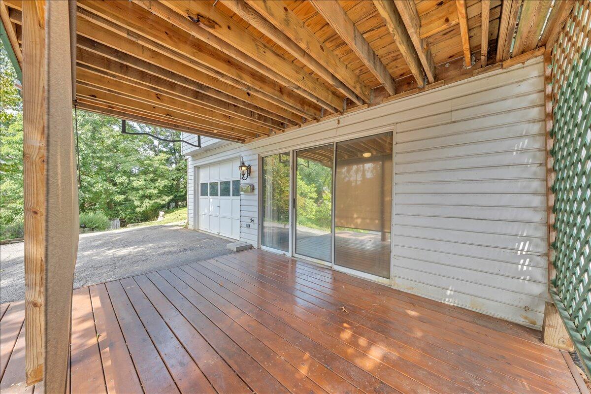 3121 Corbieshaw Road Southwest Roanoke, VA 24015 - Photo 30 of 40 9a