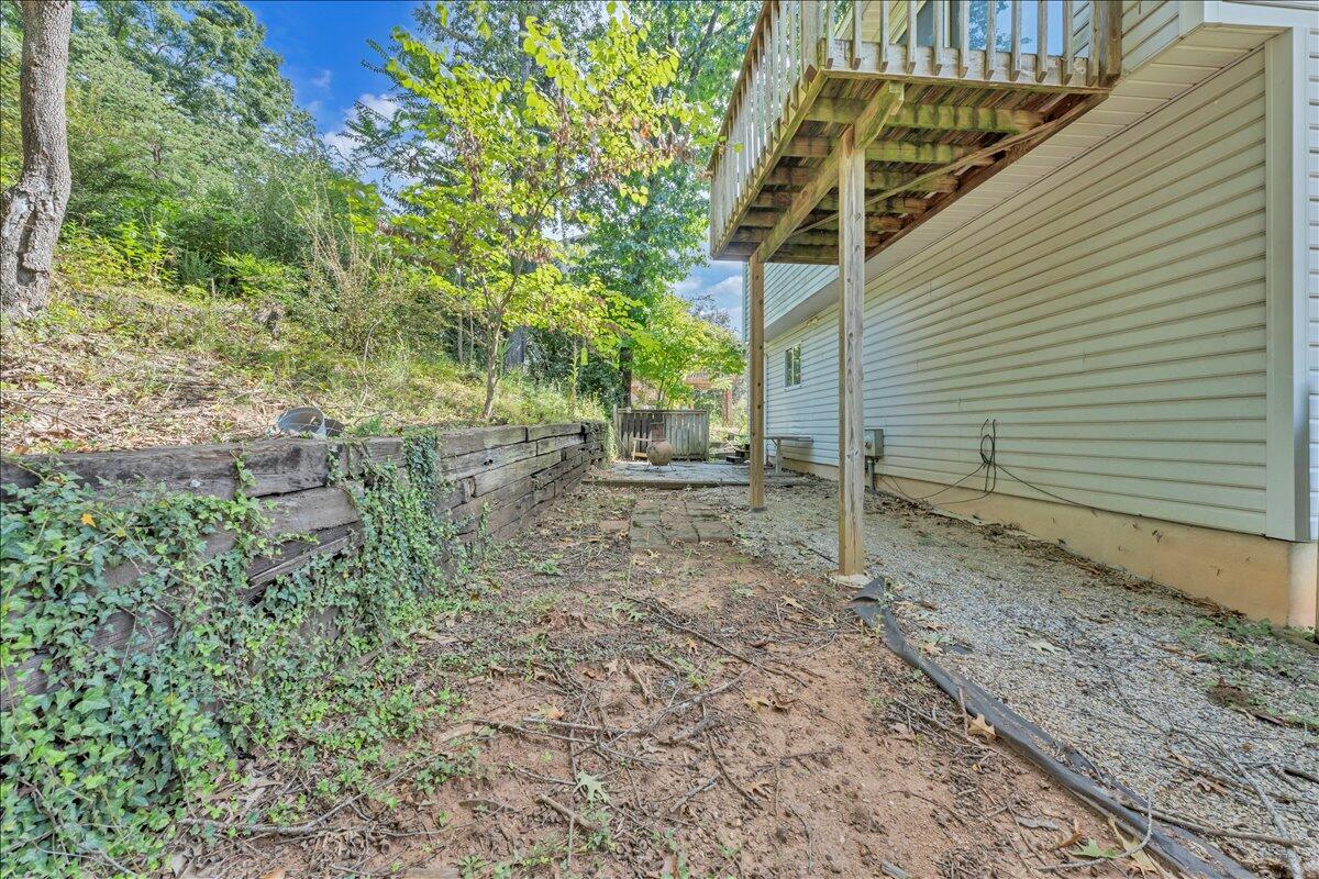 3121 Corbieshaw Road Southwest Roanoke, VA 24015 - Photo 32 of 40 11