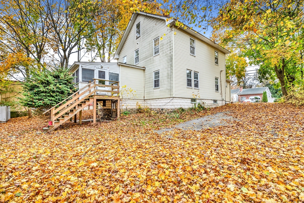 243 Main Street Maynard, MA 01754 - Photo 4 of 29
