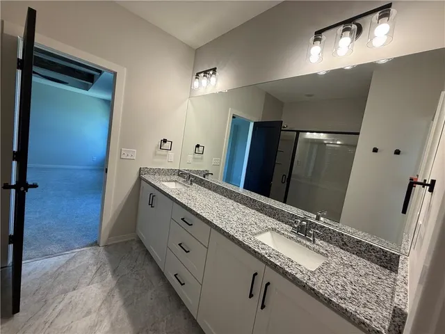 $389,000 | 1328 North Holland Drive, Independence, MO 64056