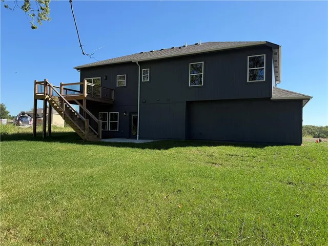 $389,000 | 1328 North Holland Drive, Independence, MO 64056