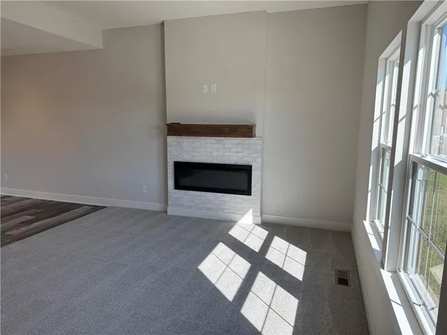 $389,000 | 1328 North Holland Drive, Independence, MO 64056