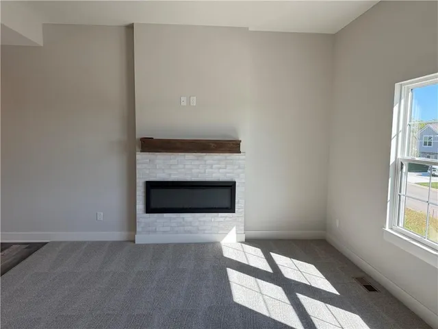 $389,000 | 1328 North Holland Drive, Independence, MO 64056