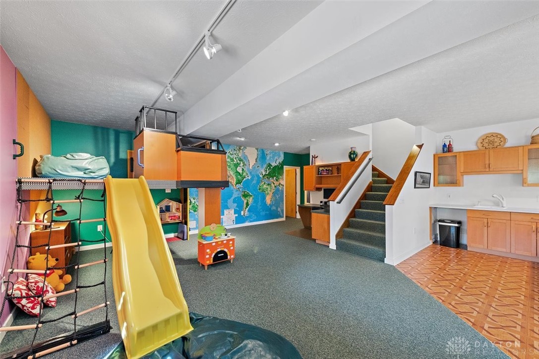 367 Timberleaf Drive Beavercreek, OH 45430 - Photo 54 of 72 Oh My Gosh ...Pop Pop's play area...so much fun