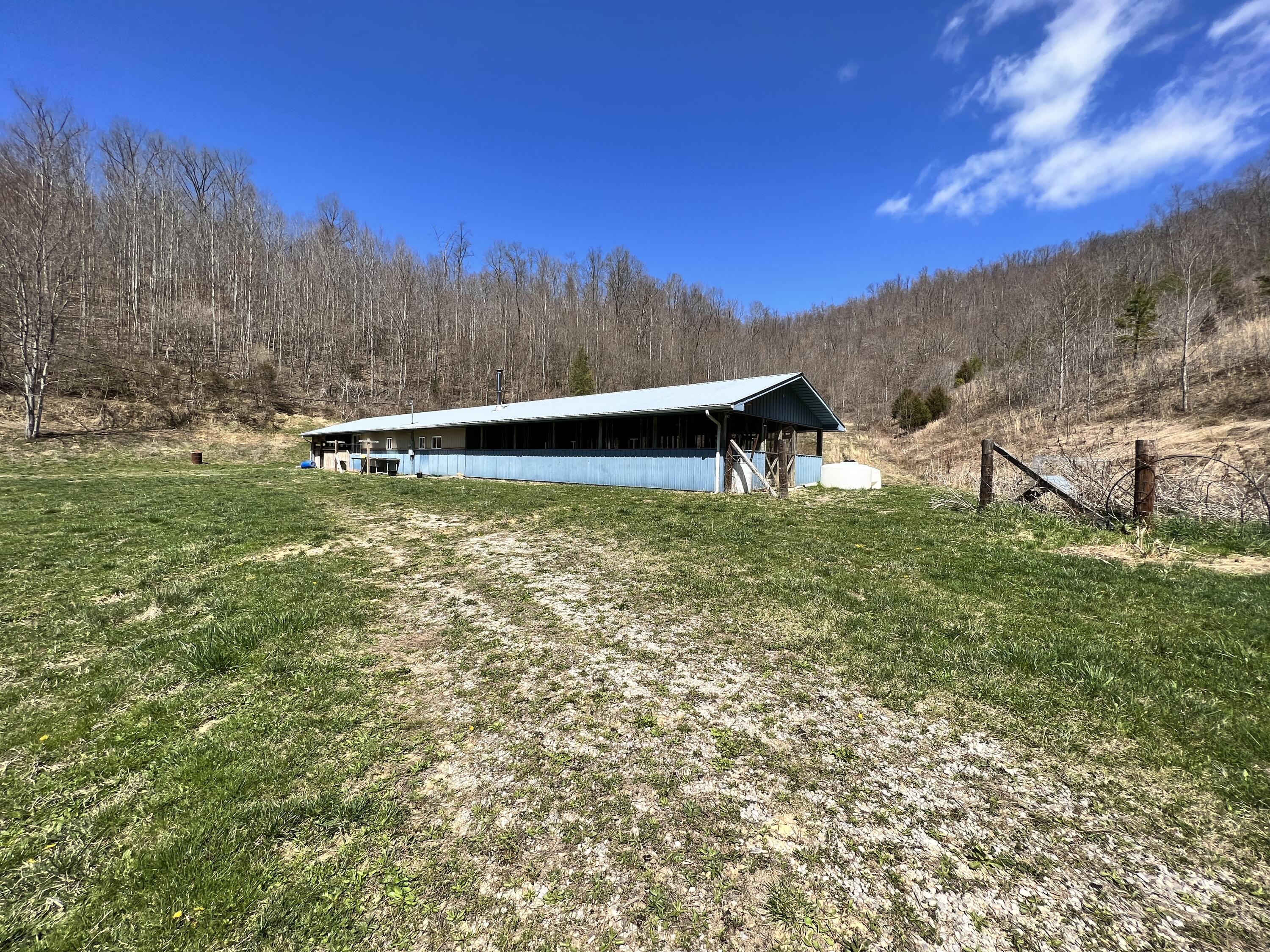 2229 Buckeye Branch Road Flat Lick, KY 40935 - Photo 84 of 101 14126873-2C69-4F92-B2B8-D31C11CA62EA