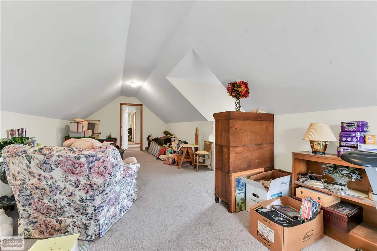 73701 Kanie Road Romeo, MI 48065 - Photo 34 of 61 50084549-33.JPG