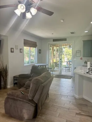 $480,000 | 421 Penn Central Court, Rio Linda, CA 95673