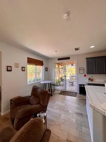 $480,000 | 421 Penn Central Court, Rio Linda, CA 95673