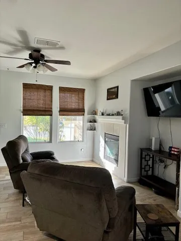 $480,000 | 421 Penn Central Court, Rio Linda, CA 95673