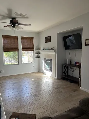 $480,000 | 421 Penn Central Court, Rio Linda, CA 95673