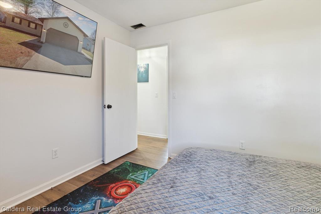 3331 Krafft Road Fort Gratiot, MI 48059 - Photo 15 of 29 Gallery Image 15