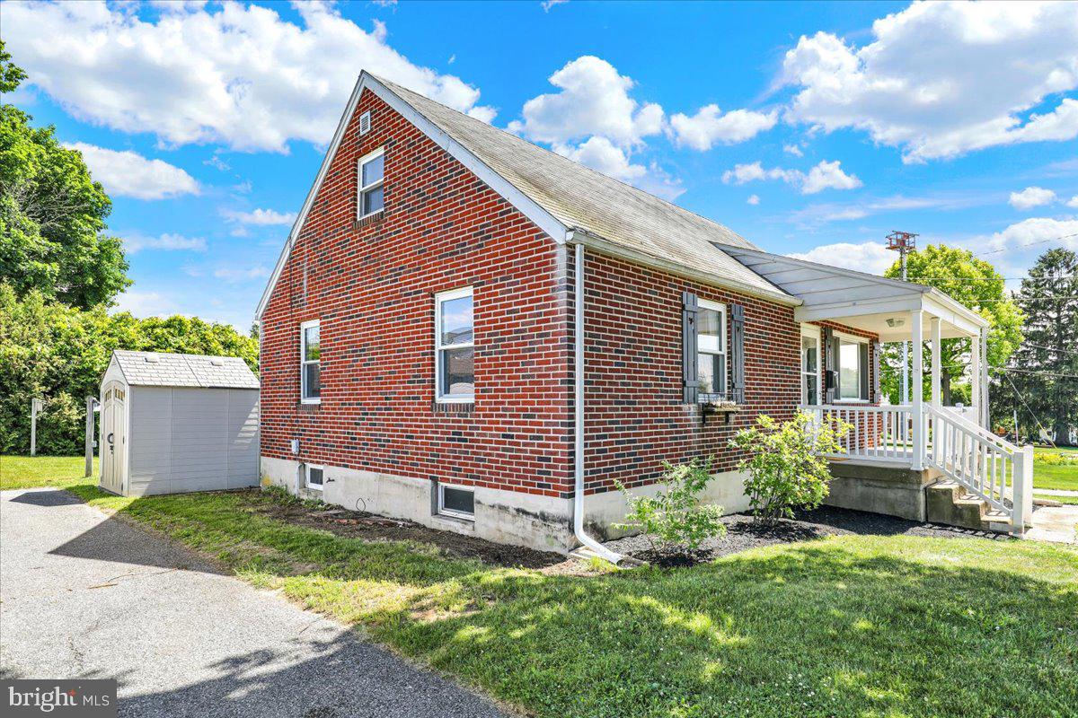 418 Egle Road Reading, PA 19601 - Photo 29 of 33