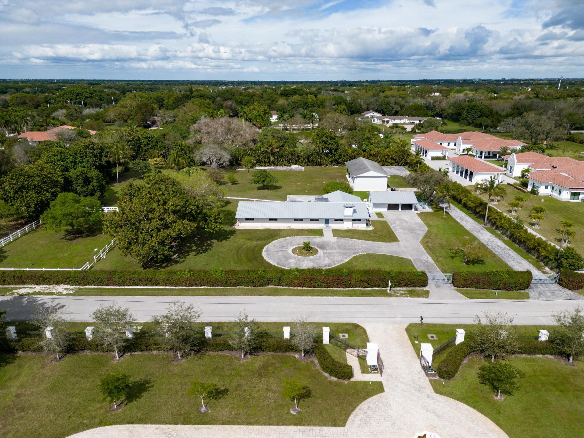 17781 Southwest 52nd Court Southwest Ranches, FL 33331 - Photo 29 of 39 a view of swimming pool with a yard