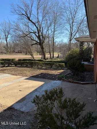 $149,900 | 3652 South Old Highway, Holly Springs, MS 38635