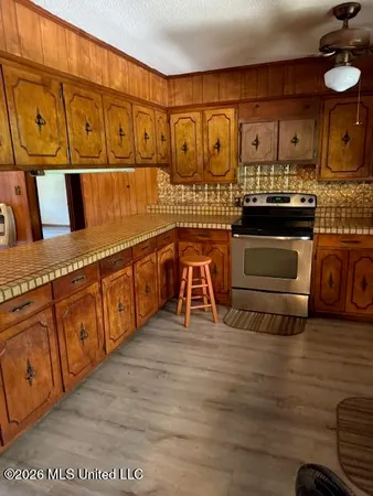 $149,900 | 3652 South Old Highway, Holly Springs, MS 38635